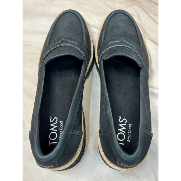 TOMS Cara Black Leather Platform Loafers Women’s 9 Lug Sole Modern Preppy - Picture 7 of 9